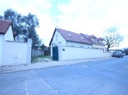 Haus Nogent Le Phaye